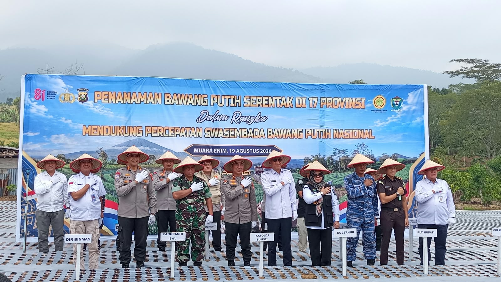 Dukung Swasembada Pangan, Muara Enim Targetkan Produksi 200 Ton Bawang Putih