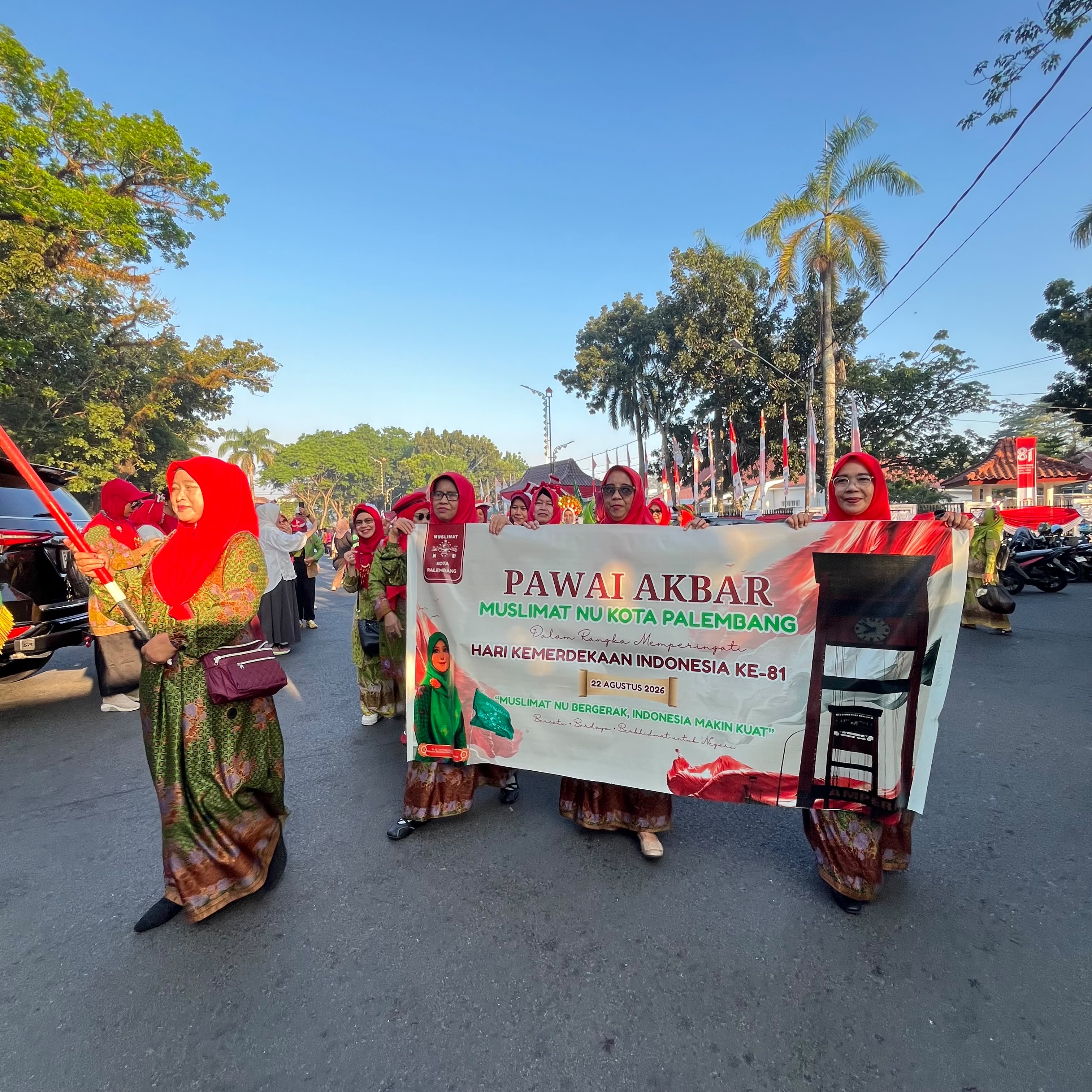 Pawai Kemerdekaan Muslimat NU Palembang, Dewi Ratu Dewa Dorong Semangat Kebersamaan